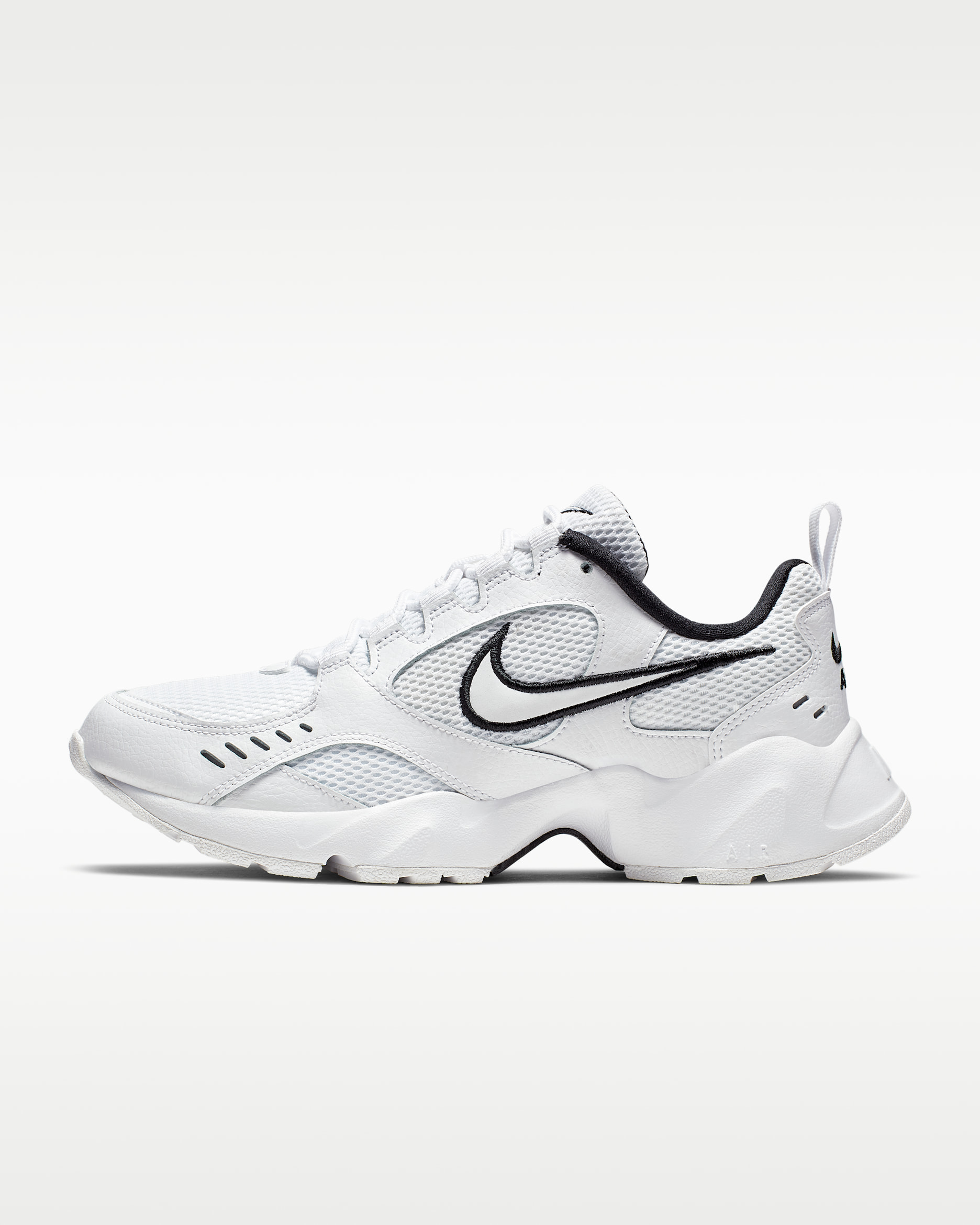 NIKE公式】ナイキ エア ハイツ ウィメンズシューズ.オンラインストア